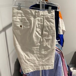 Tommy Bahama Boracay 12-Inch Chino Shorts